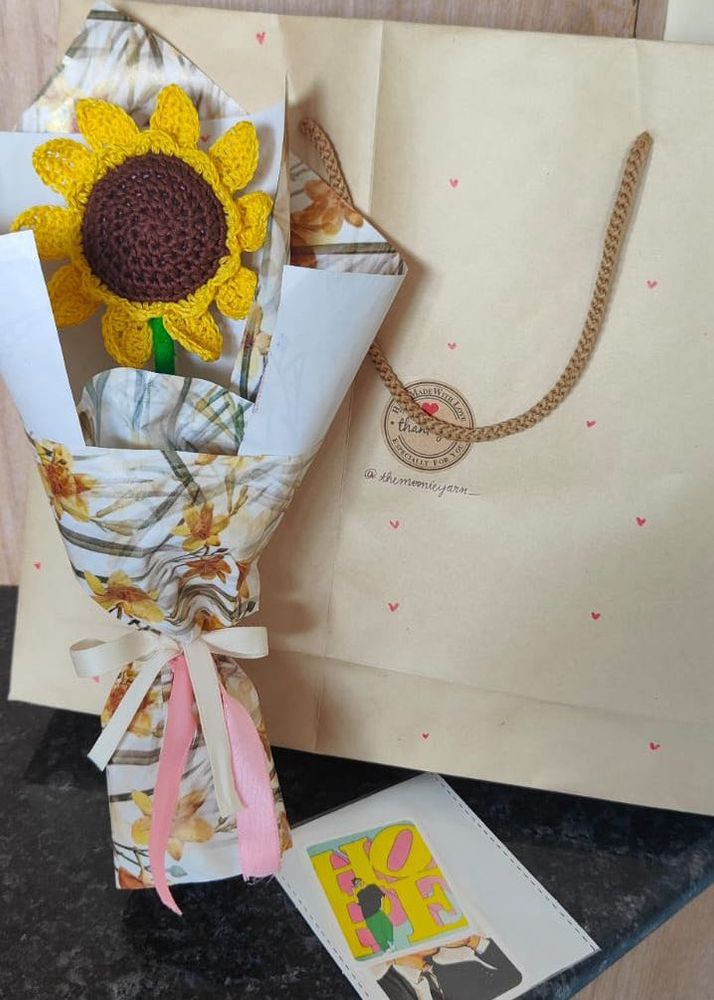 Crochet Sunflower Bouquet - Handmade Gift 💐🌻