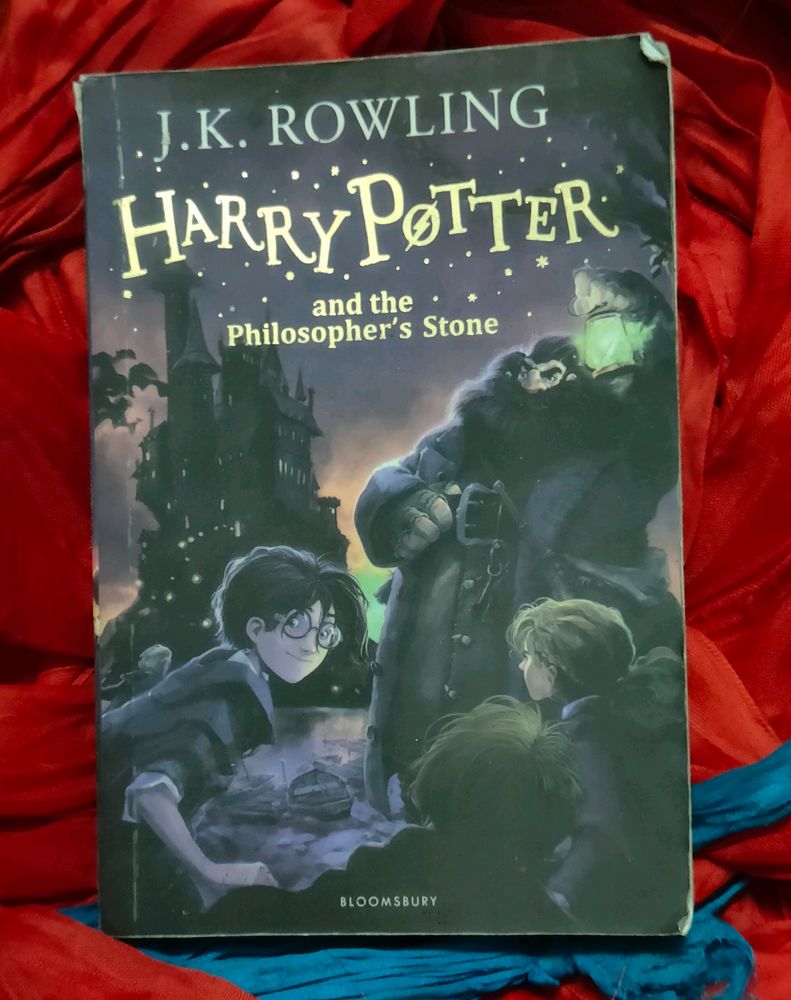 Harry Potter And The Philosopher&#39;s Stone (Book 1)