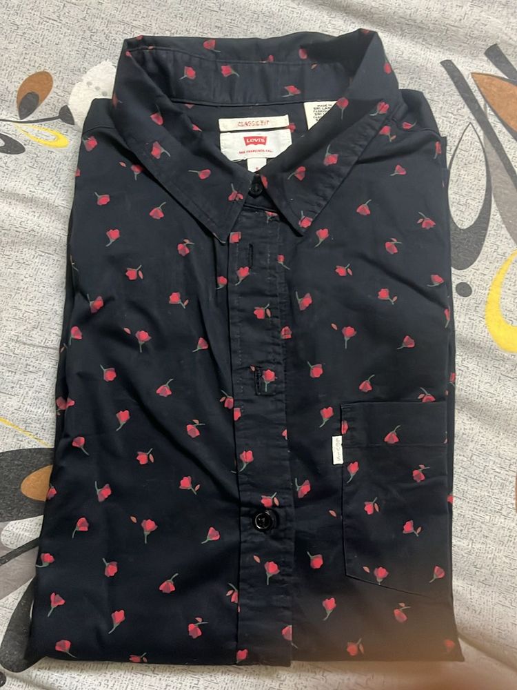 Beautiful Levis Shirt