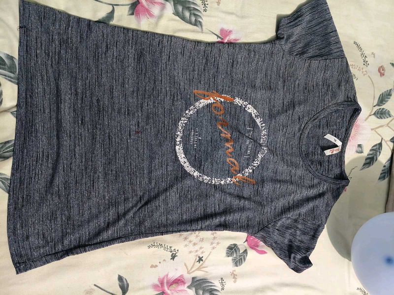 Tshirt N