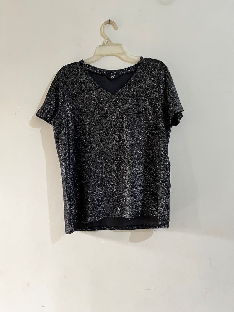 New Shimmery Party Wear Top From Trends(S-M)