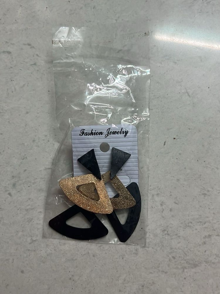 Black And Gold Earring
