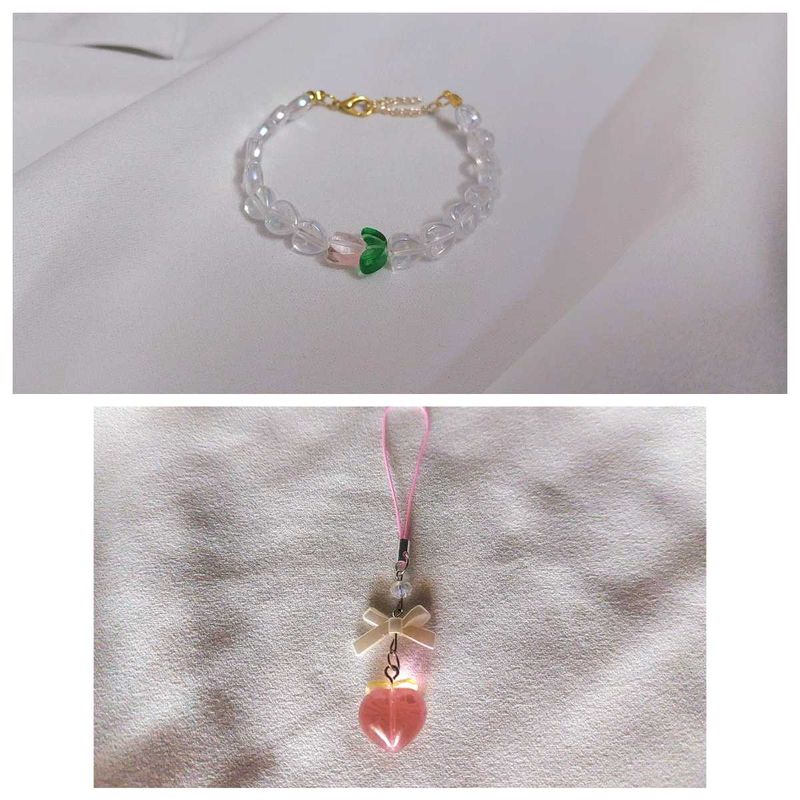 Bracelet And Phone Charms Combo 🌷🍑