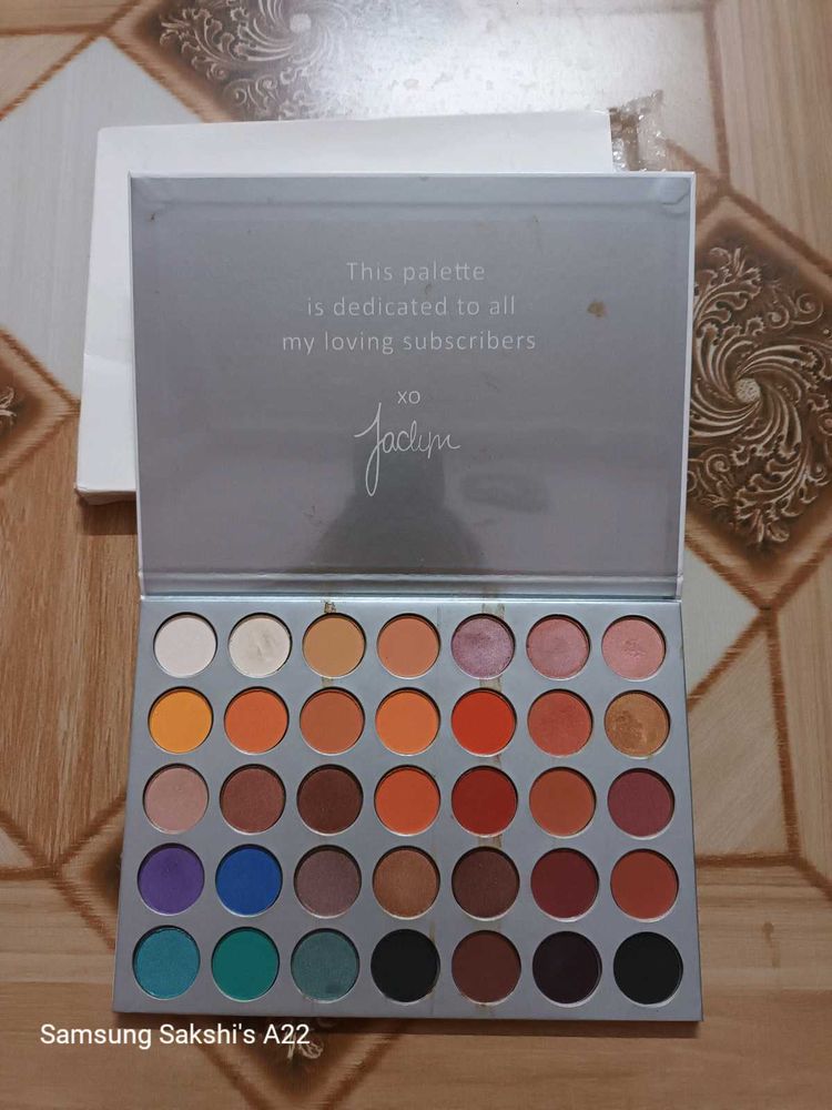 Eyeshadow Palette