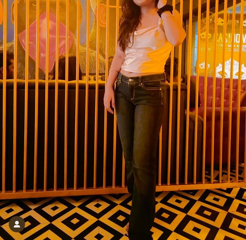 Silk pink Party Top : Brand GUESS