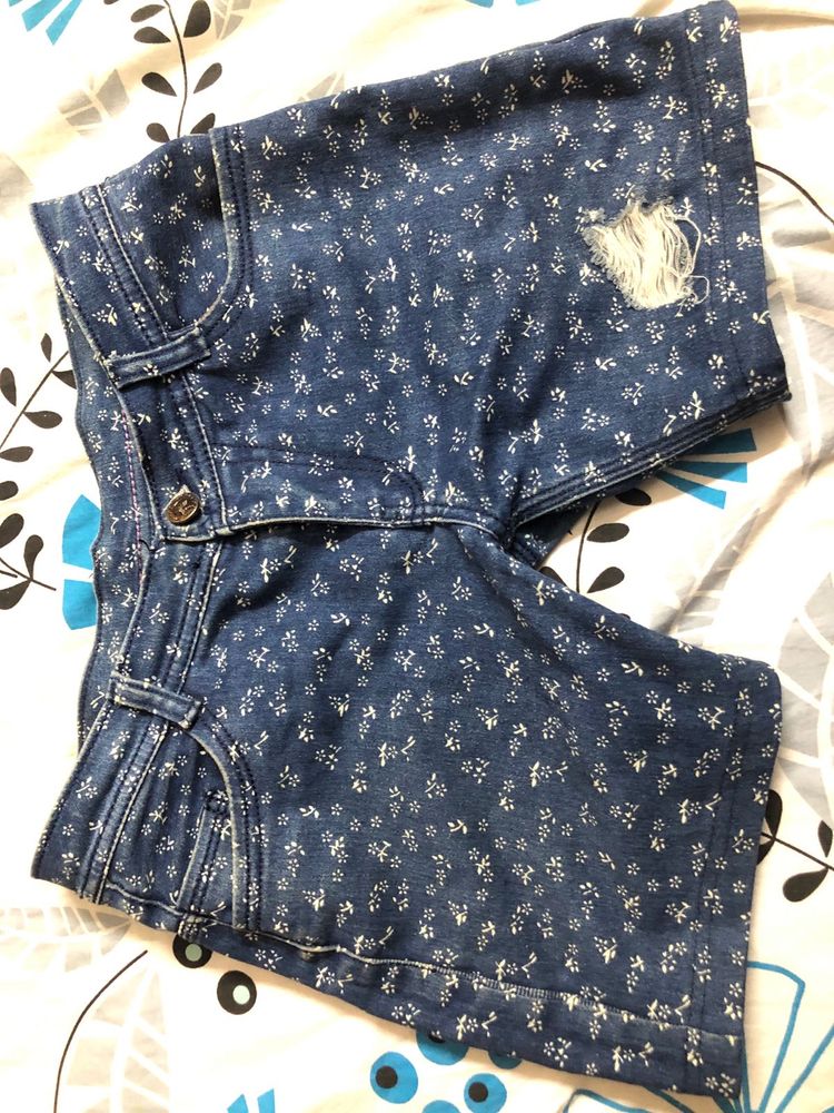 Printed Cotton Shorts For Summers