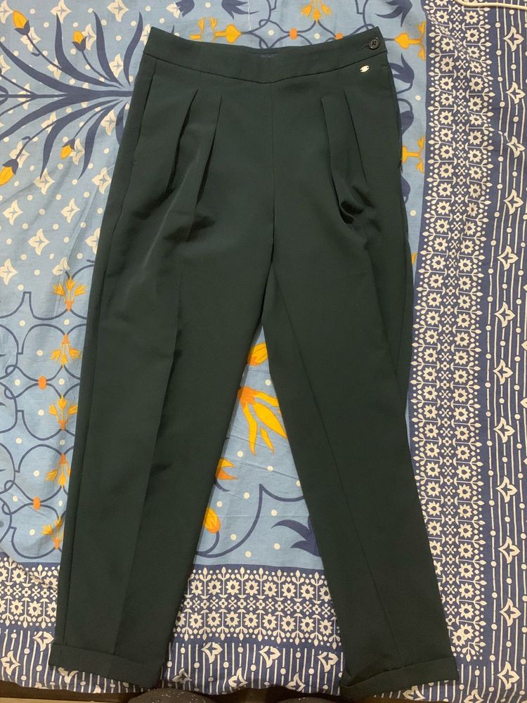 Elegant Dark Green Trousers