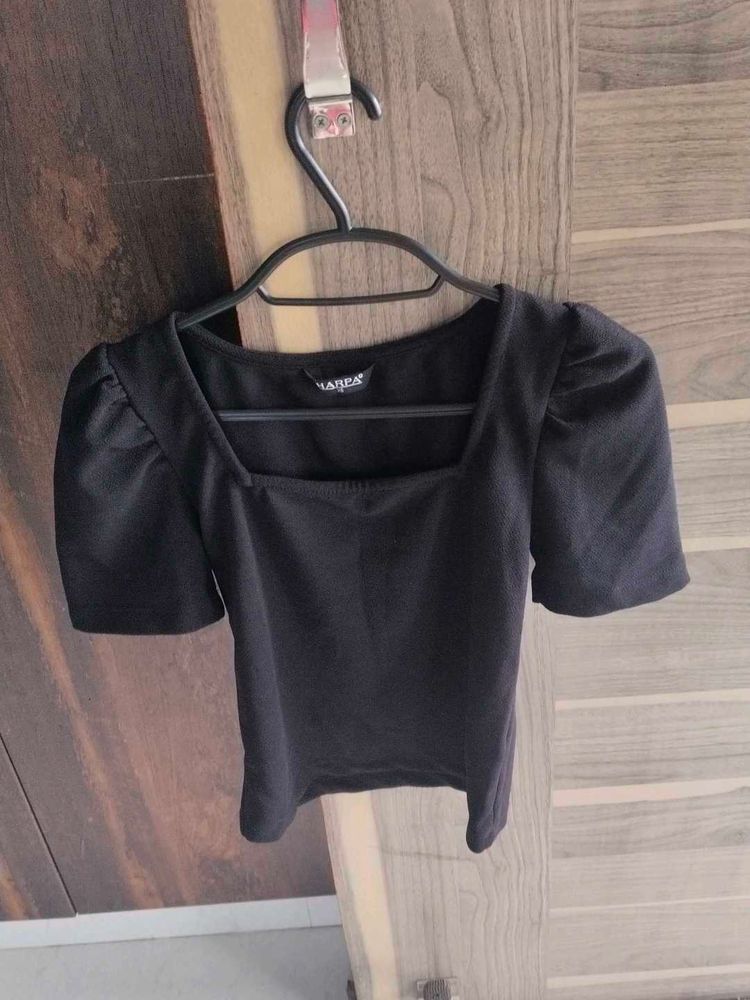 Black Puff Sleeve Top