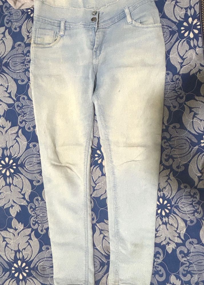 High Waist Skin Fit Jeans