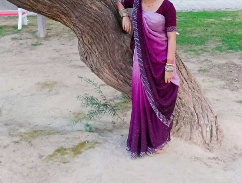 Elegant Purple Ombre Saree
