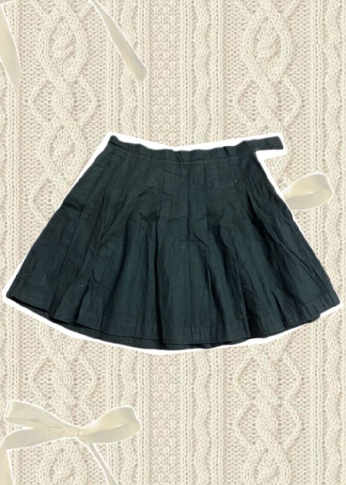 Pleated Skirt
