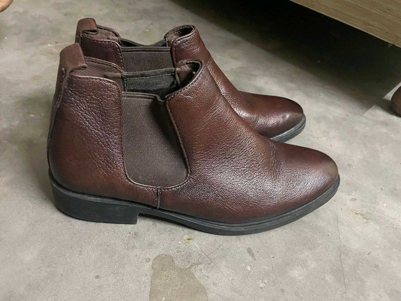 Brown Leather Chelsea Boots No Coin Please