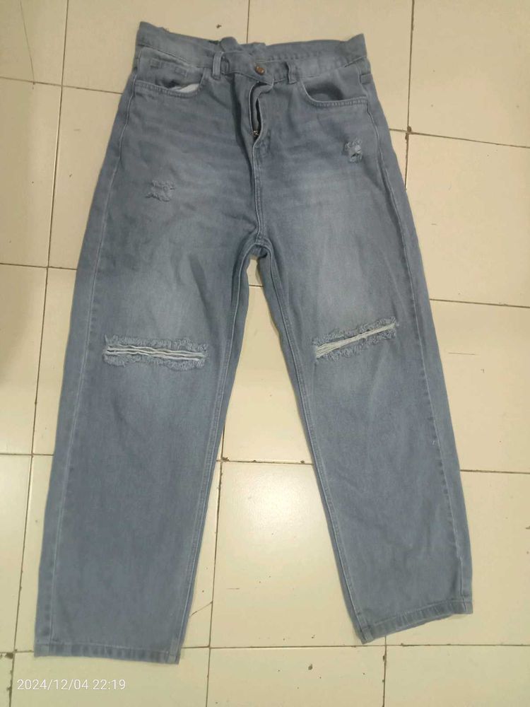 Blue Denim Straight Fit Knee Slit Jeans For Girls