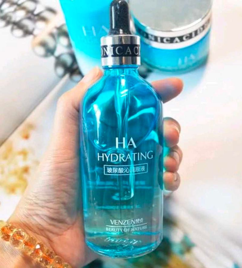 Hyaluronic Acid Hydrating Serum Essence