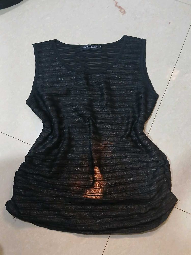 Sleek Black Sleeveless Top