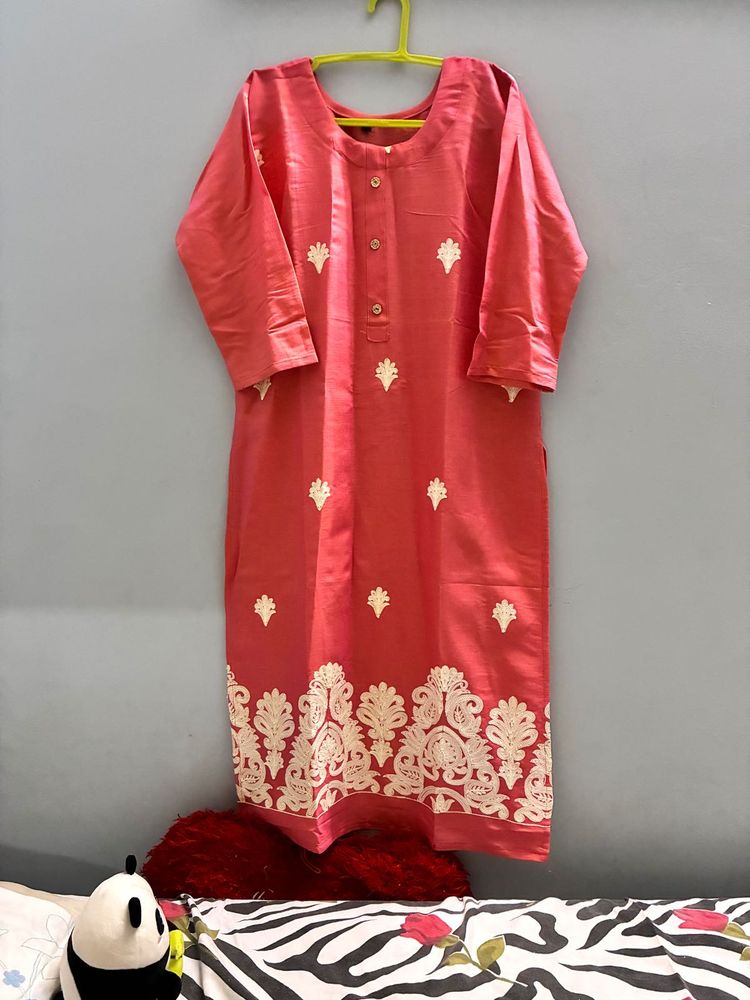 Elegant Embroidered Kurta