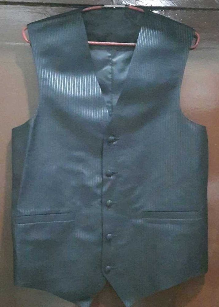 V Dot Charcoal Grey SkinnyFit Single-Breasted .