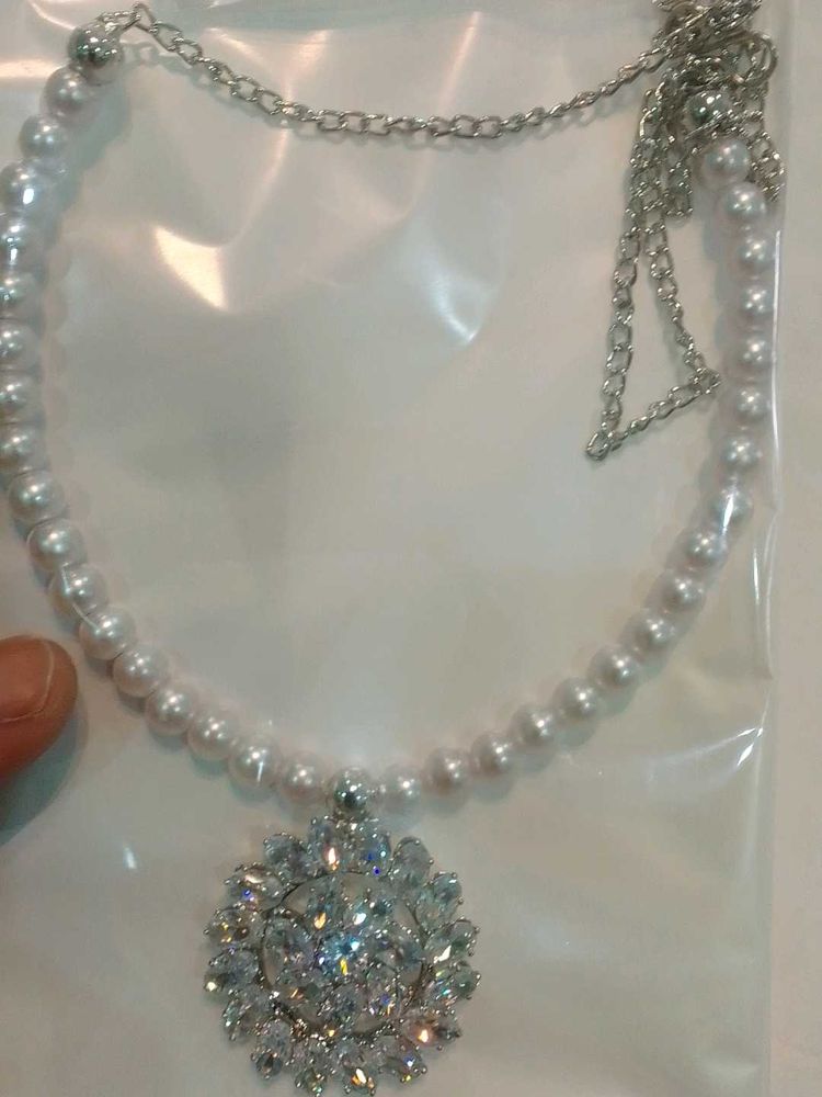 Pearl Set