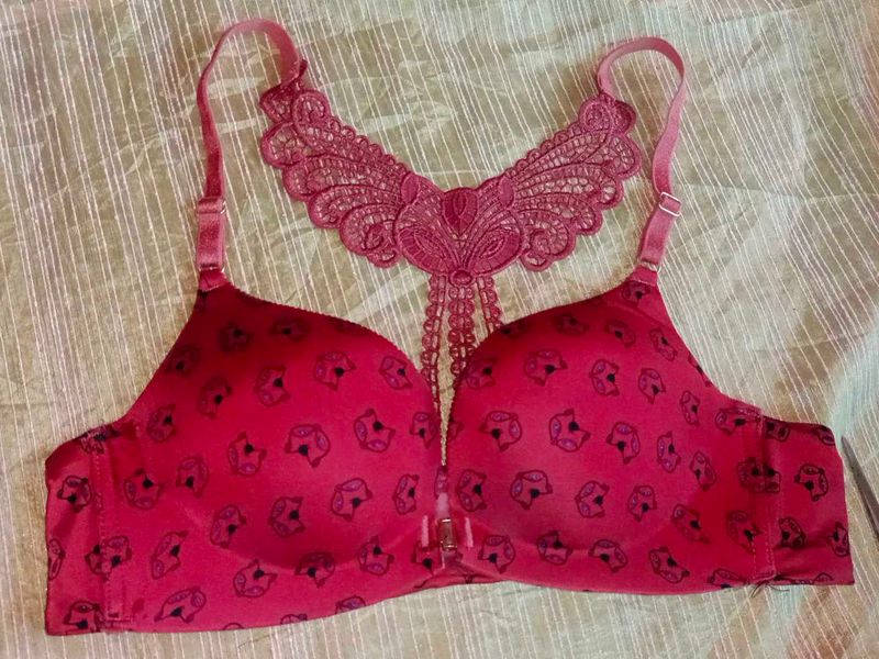 Red Patterned Front Open Bra with Lace Detail