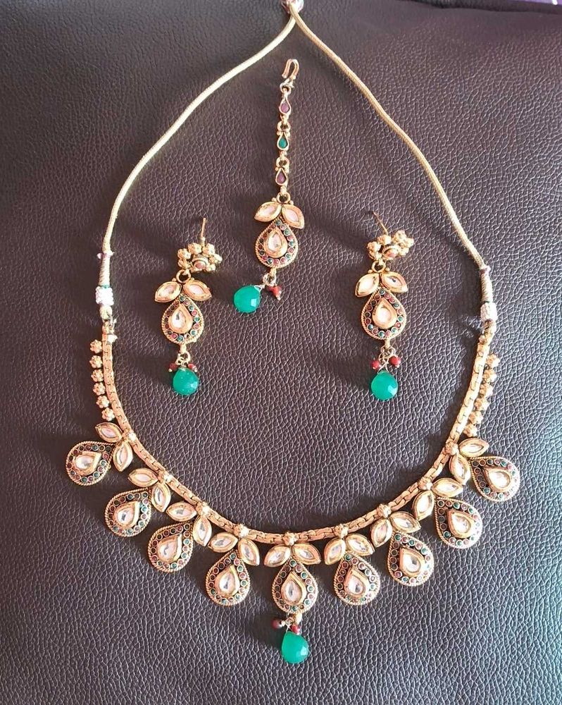 Gold Jewelry Set
