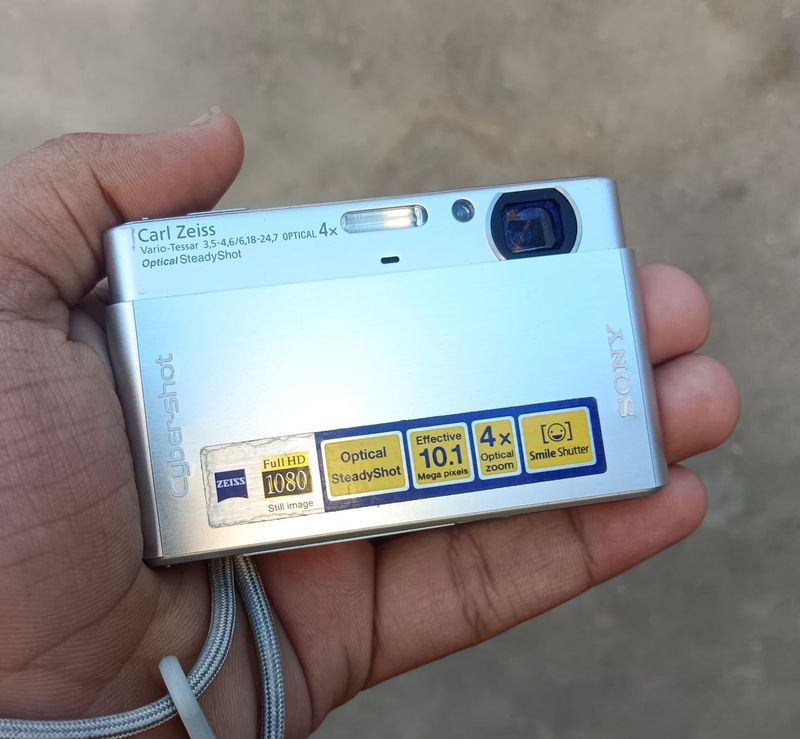 ✨Sony CyberShot DSC-T77 Ultra Slim Touchscreen