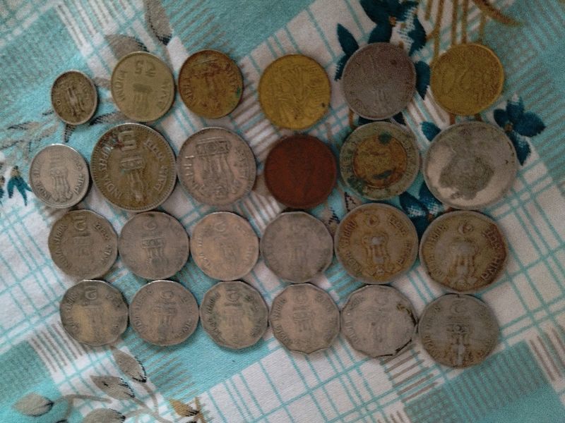 Rare Coins 📉📈 Pack Of 1