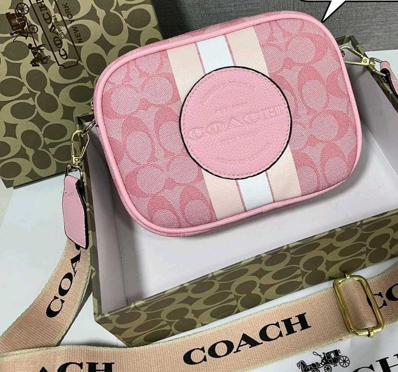 🆕️🔥 COACH DEMPSEY CAMERA BAG