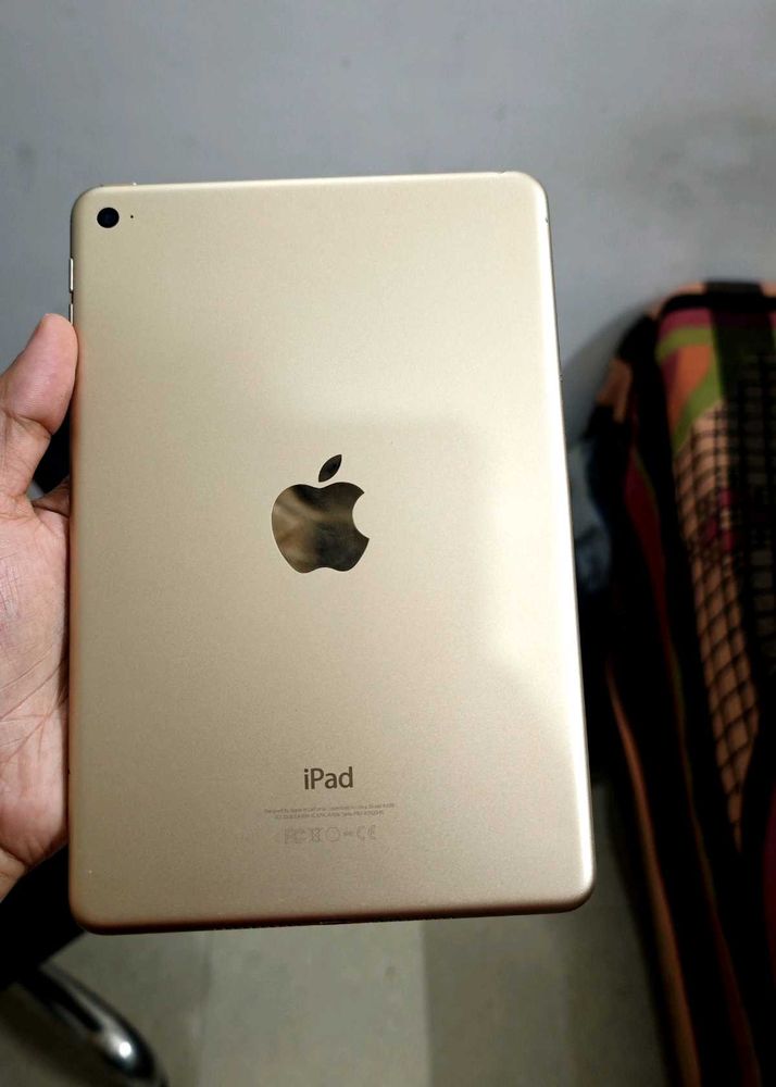 iPad Mini 4 128GB (Gold )