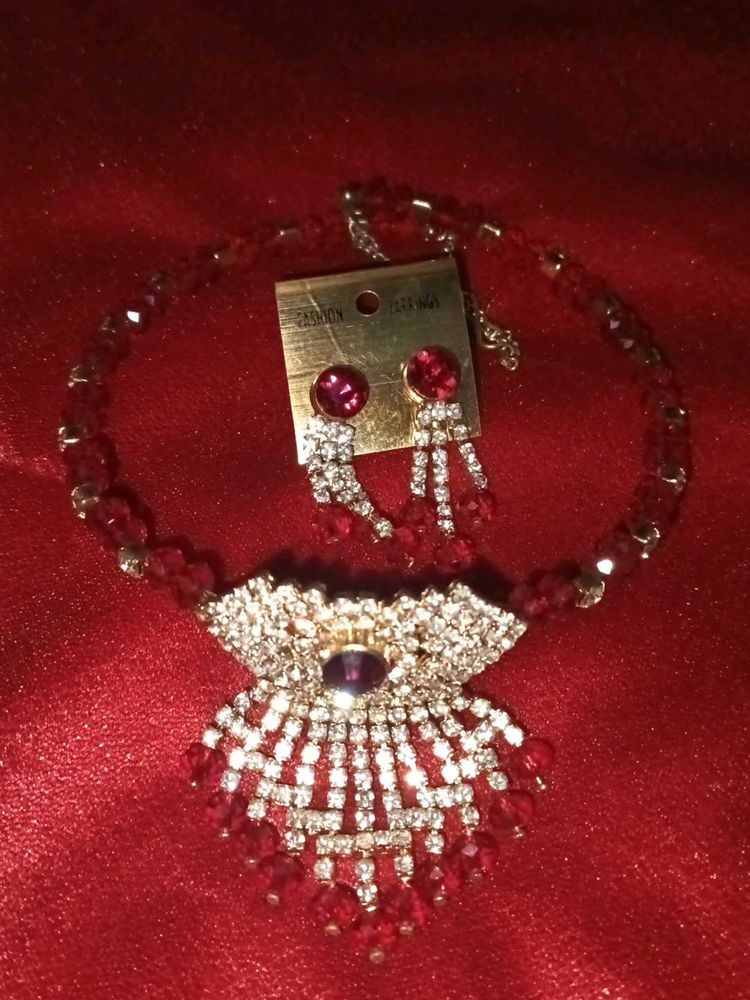 Haslo Necklace Set With Earing
