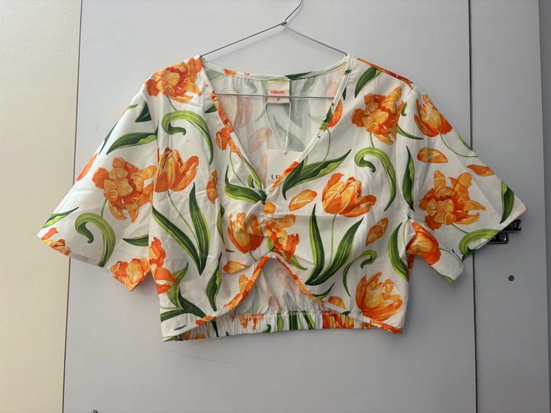 Urbanic Crop Top