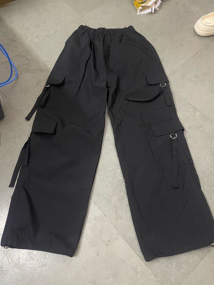 Black Cargo Pants ❤️‍🔥