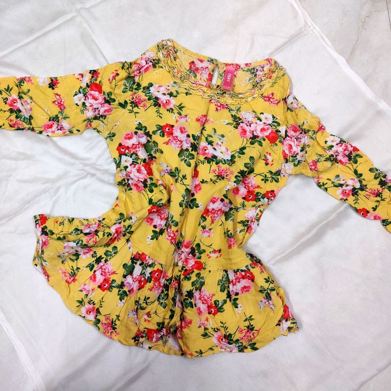 DJ &amp; C Yellow Peplum Top