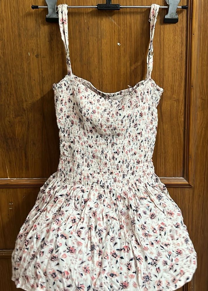 Florat Scruched Flared Top