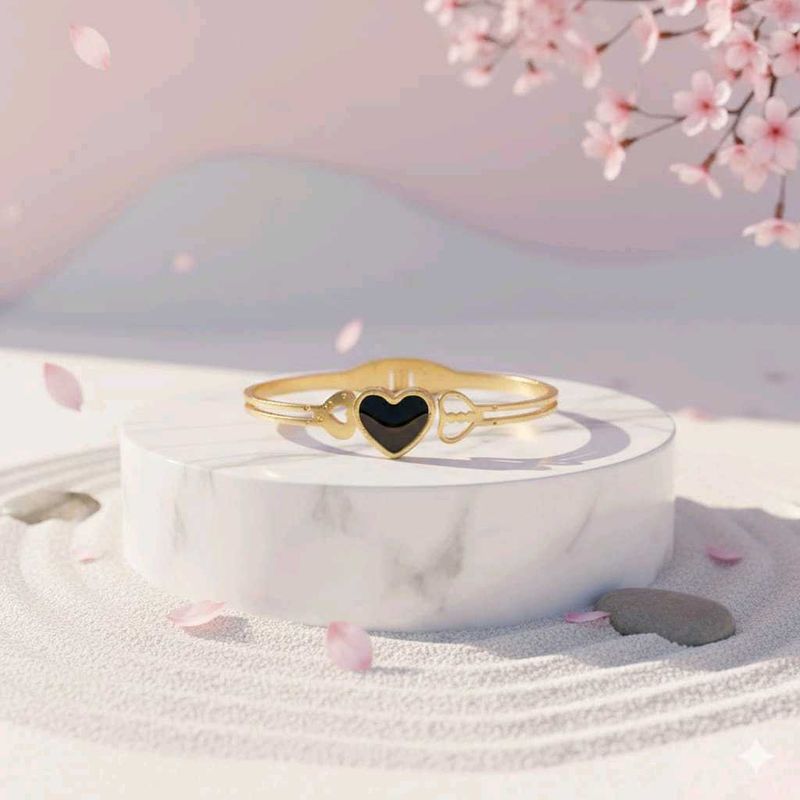 Heart Bangle Bracelet