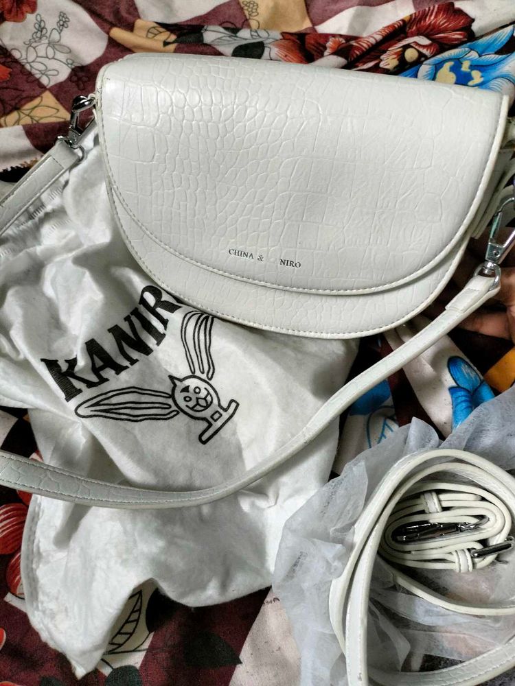White Og Crocodile Crossbody Bag