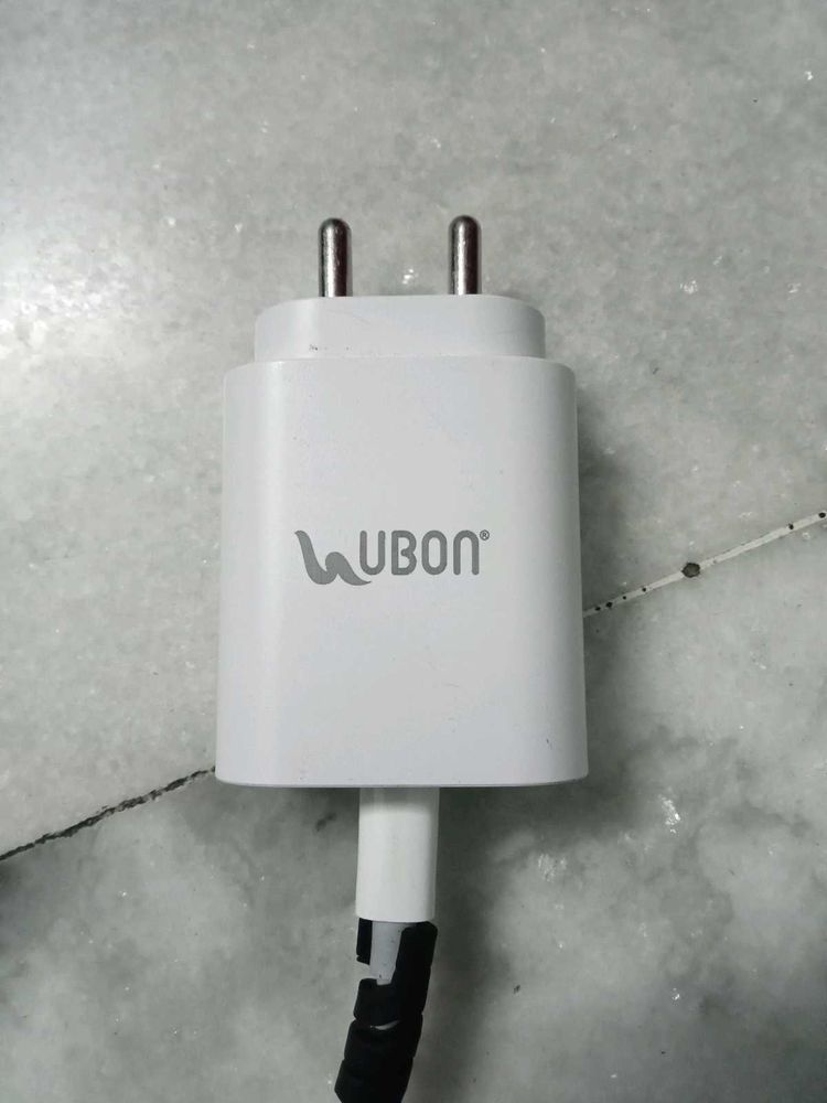 UBON NEW AND ORIGINAL 44 WATT TYPE C MOBILE CHARGE