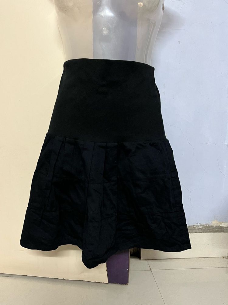 Black Mini Highwaist Skirt