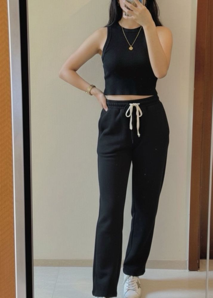 Black Pants (size M)
