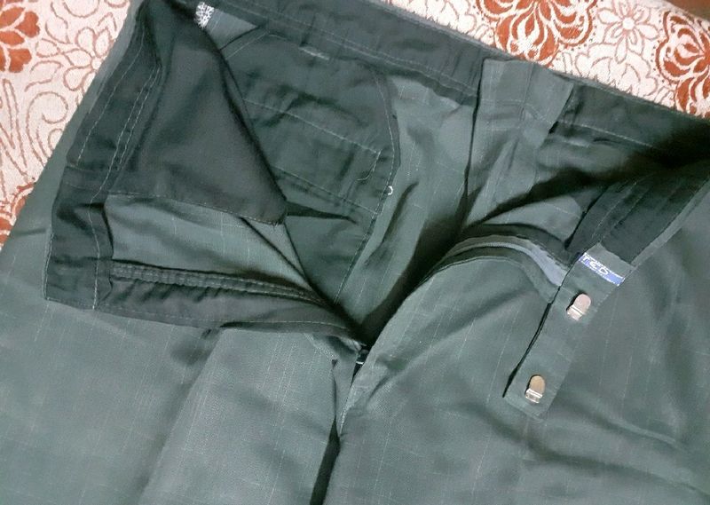 4 Men&#39;s Formal Pants