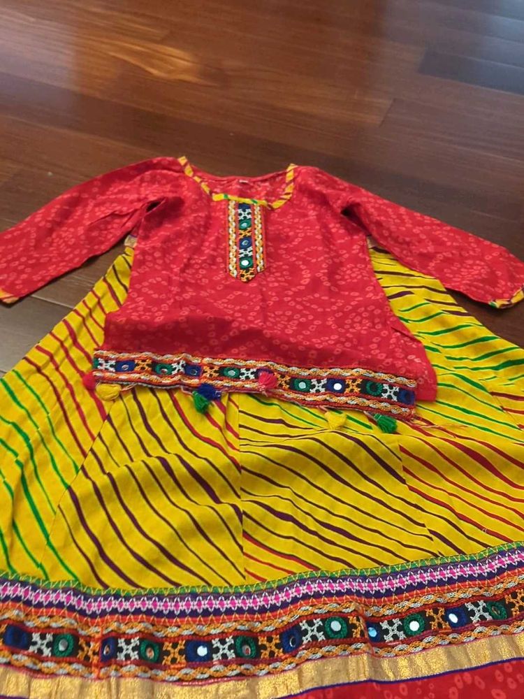 Girls Ethnic Lehenga Choli Set