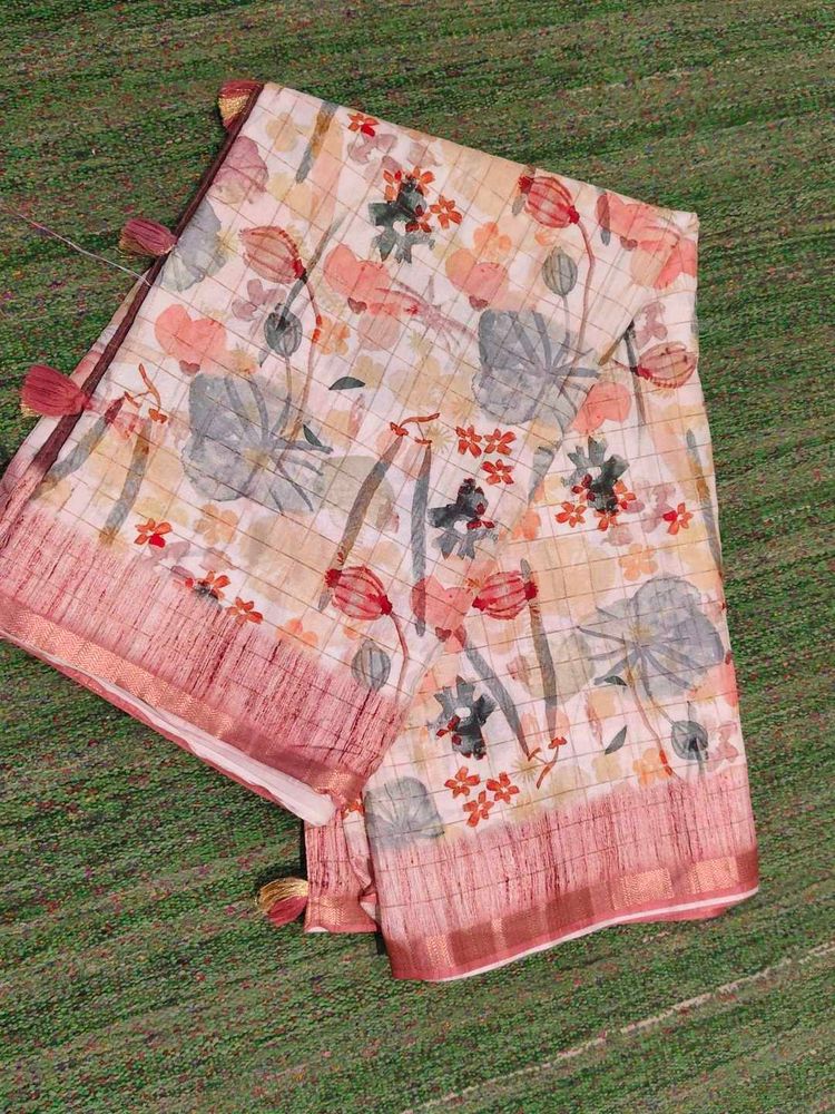 Floral &amp; Checked  Saree