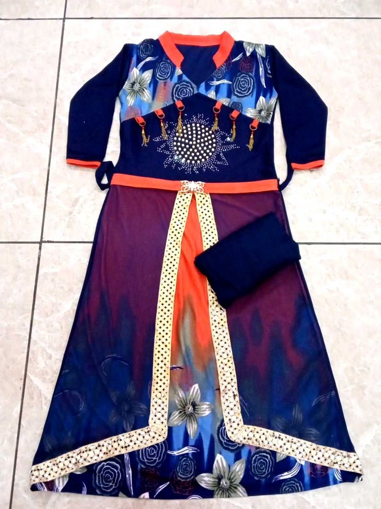 Gown With Legi