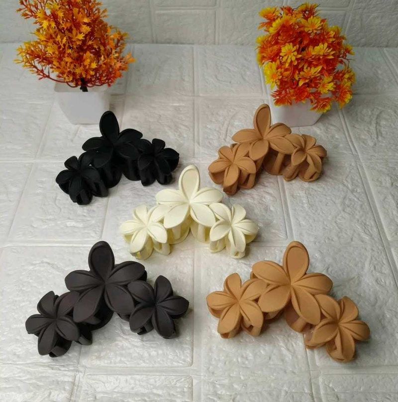 Floral Hair Claw Clip Set