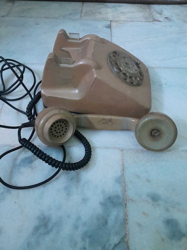 Retro Landline Phone