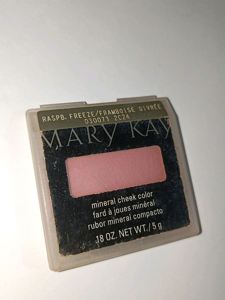 MK Mineral Cheek Blush And Nykaa Highlighter