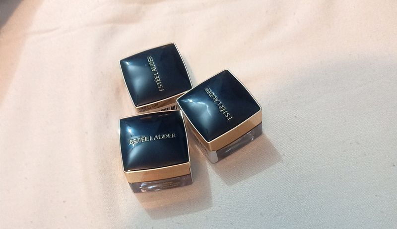 Loose Powder