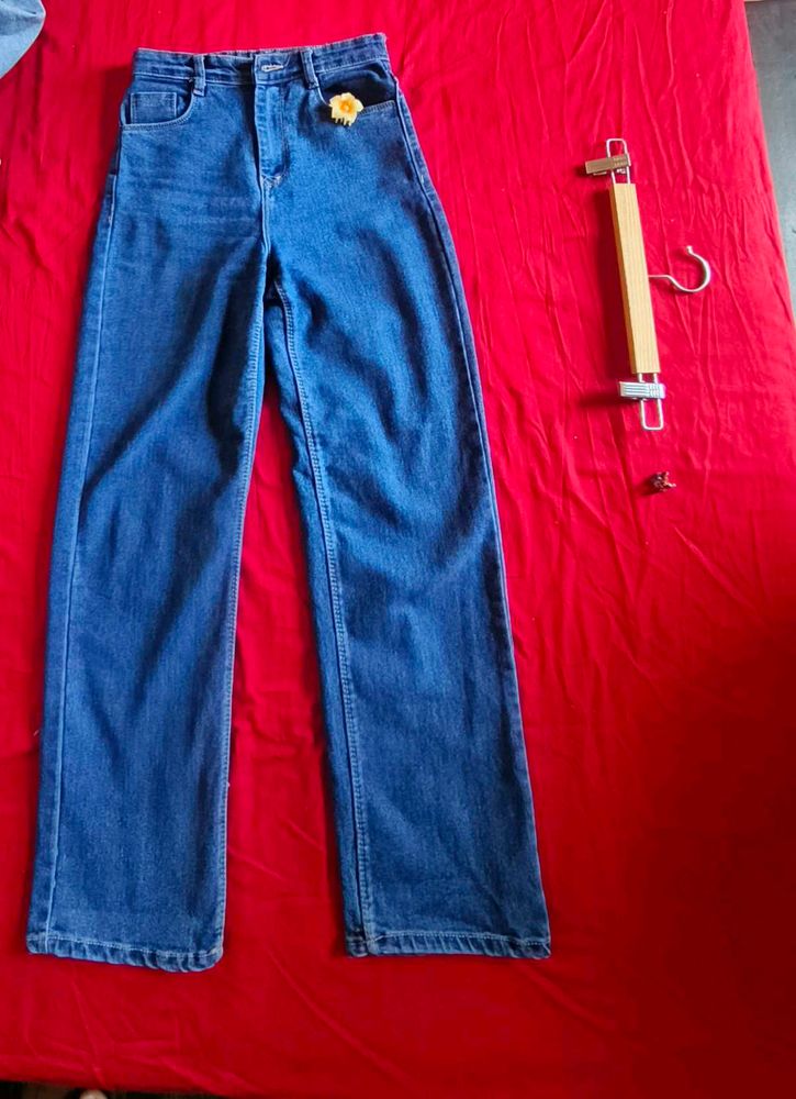 Straight Jeans