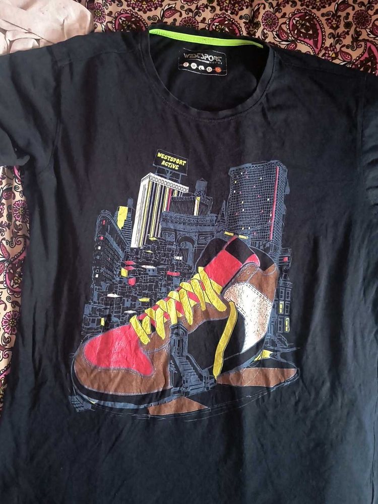 Graphic Print T-Shirt