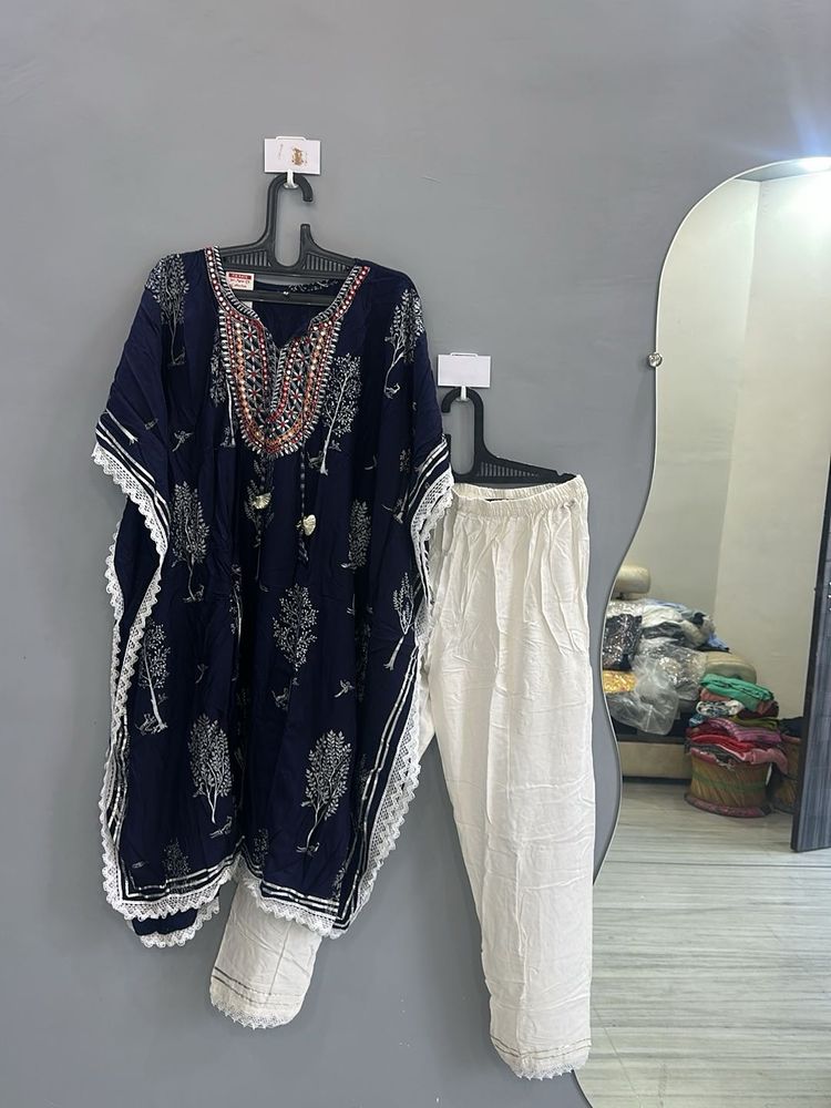 Elegant Kaftan Set (M,L,XL)