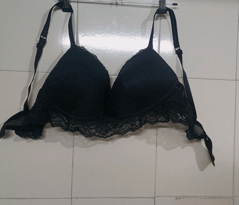H&amp;M , 38C, Black Bra